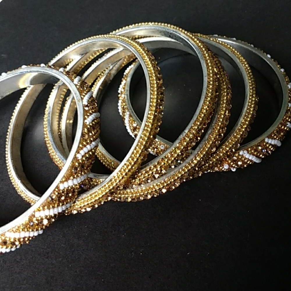 Brand new bangles set